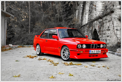 BMW E30 in red