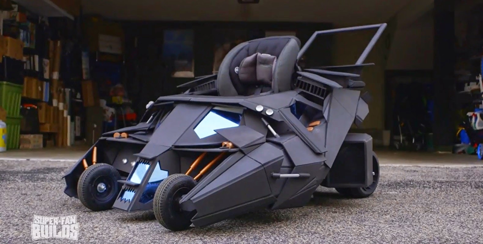 Einzigartig Batmobil als Kinderwagen MyAuto24 DAS 