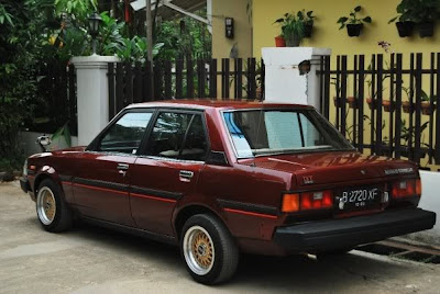 Corolla DX Retro Klasik dan Menawan - Mobil Modifikasi