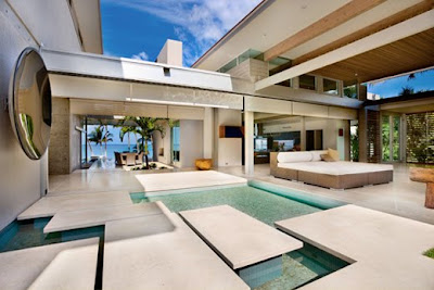 Tropical House in on Maui, Hawaii