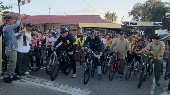 HUT  Bhayangkara, Polres Pariaman Adakan  Fun Bike dan Jalan Santai