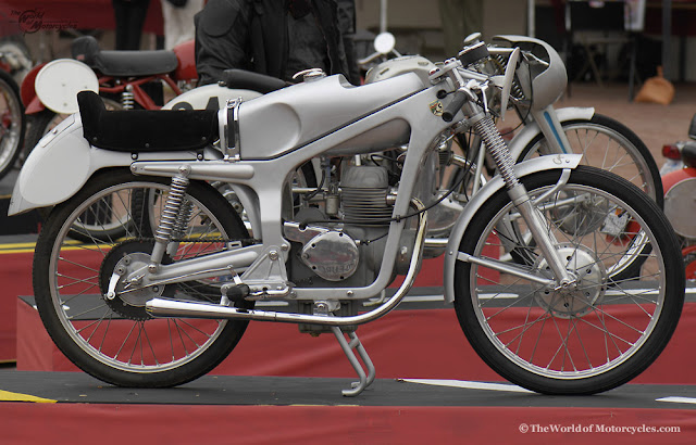 1957 Caproni-Trento Capriolo Sport 75cc Motorcycle | Vintage Motorcycles 