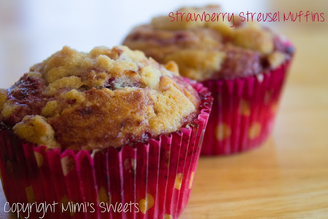 Strawberry Streusel Muffins