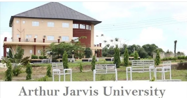 An unidentified armed group invades Cross River Private University. Abduct students