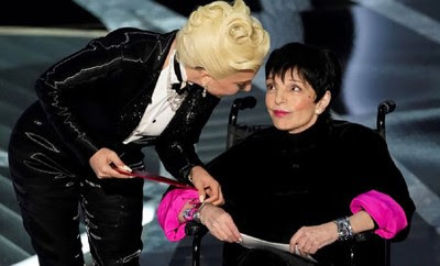 Picture of Lady Gaga and Liza Minelli on the 94th Academy Awards.