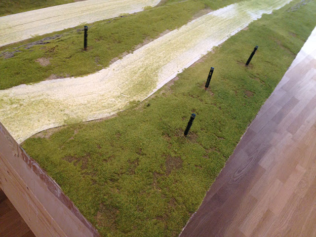 Landschaftsgestaltung Modellbau 1:50 begrünen mit Mininatur Grasfaser 2mm