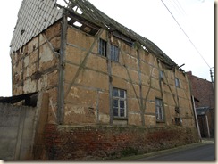 P3311047
