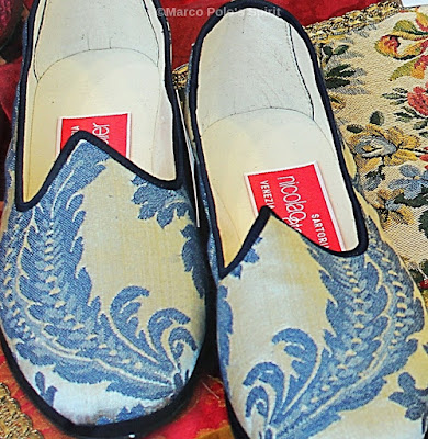 Venetian-shoes-a-special-present