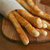 Cheddar Cheese Straws – Low Carb and Gluten-Free