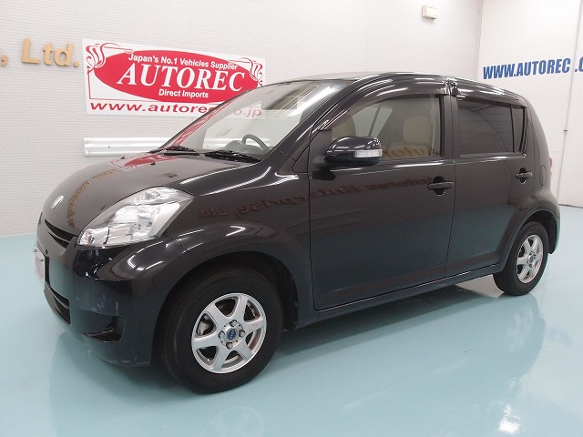 Toyota Passo X F Package