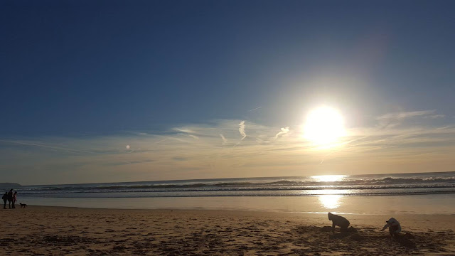 beach sunset photos