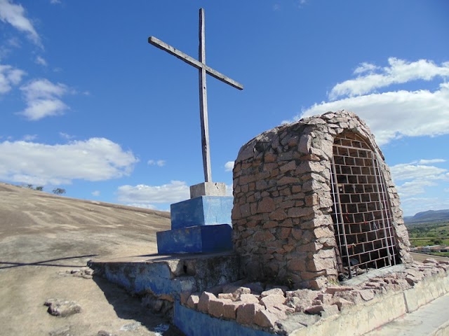 O TURISMO RELIGIOSO É DOS PONTOS MARCANTES NO MUNICÍPIO DE PEDRA/PE