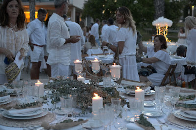 "Sopar en Blanc 2018"