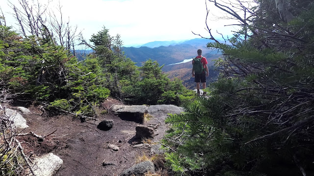 Vue à partir du sommet du Saddleback