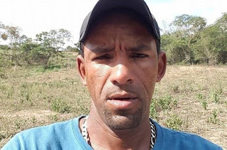 http://vnoticia.com.br/noticia/1401-motociclista-vitima-de-acidente-em-pingo-d-gua-segue-em-estado-grave