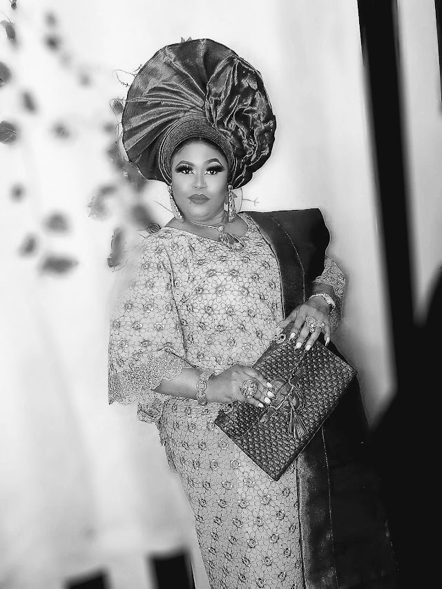 The Glamorous & Gorgeous Looks of Erelu Oluwafunmilayo As She Adds+1