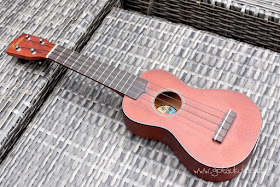 Hamano H-100 Ukulele