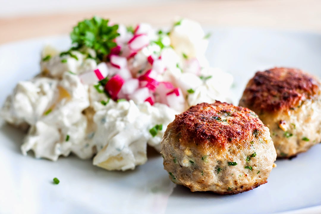 Mad Sode Sager Forarsfrikadeller M Kold Kartoffelsalat