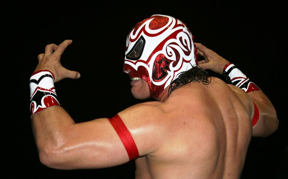 Review Roundup of Missed Content #27: Lucha December 2020