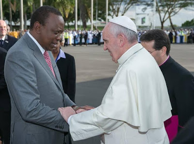 pope francis and kenya president