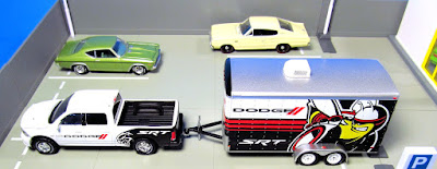 greenlight enclosed dodge trailer ram