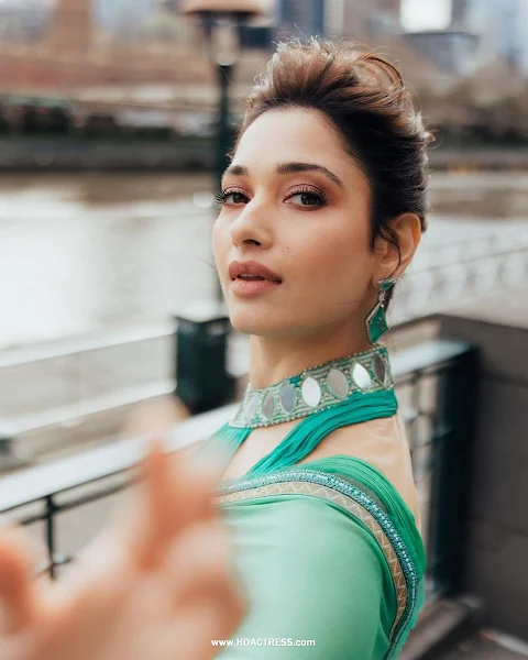 150+ Tamanna Bhatia Photos​: Hot & Sexy Pics (HD DOWNLOAD) FREE. Tamannaah Bhatia HOT Photos - Here's a sneak peak into the life of South hottie