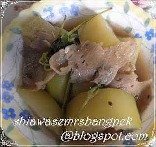 :: ShiawaseMrsBangpek::: SAYUR PEDAS LABU AIR