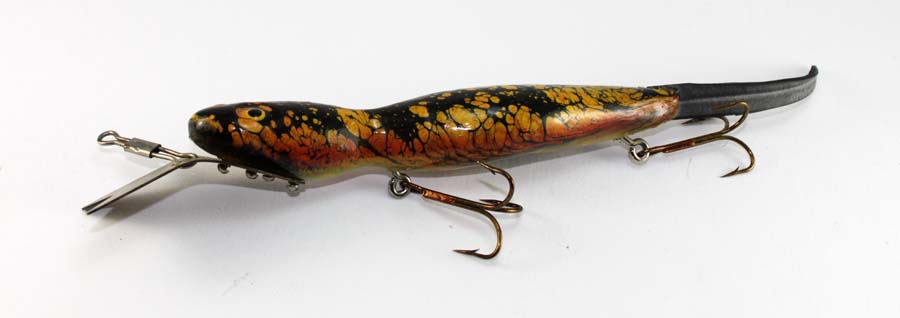 Chance's Folk Art Fishing Lure Research Blog: Bud Stewart Salamander Fishing  Lure