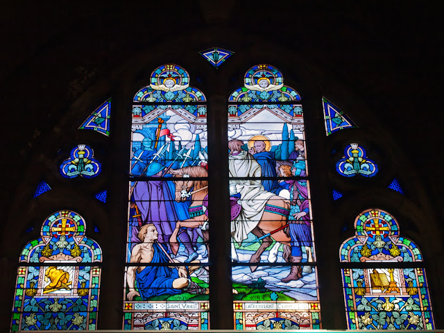jiemve, Béthune, Eglise Saint-Vaast, vitrail, souvenir aux soldats de la première guerre mondiale