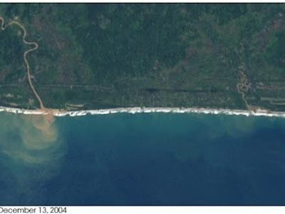 FOTO KEAJAIBAN TSUNAMI ACEH YANG TEREKAM NASA