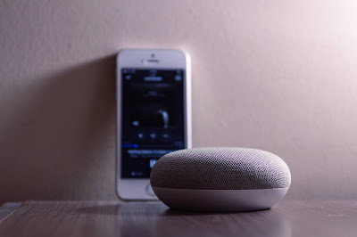 "What are Smart Speakers? How do Smart Speakers work?"