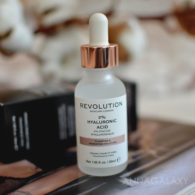 Упаковка Revolution Skincare 2% Hyaluronic Acid