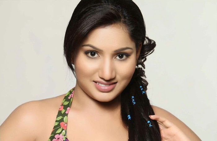 ruchchika actress pics