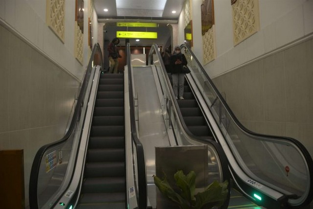 Yogyakarta Tugu Station Underpass Has Been Renovated and There Are Escalators