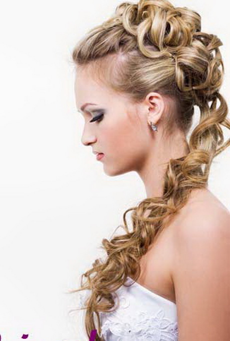 Beautiful Wedding Hairstyles for Long Hair