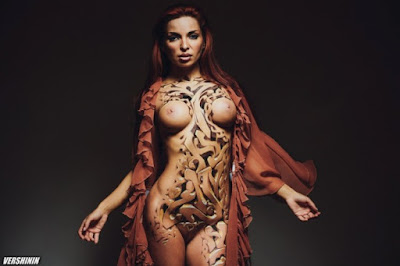 SUMBERPOKER.COM - 10 Body Painting Paling Seksi 