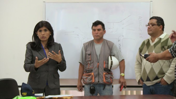 INICIAN TRABAJOS DE CAMBIOS DE REDES DE AGUA POTABLE Y ALCANTARILLADO EN AV. MARISCAL BENAVIDES 