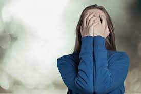 Top 5 Worst Habits That Are ruining Your Life