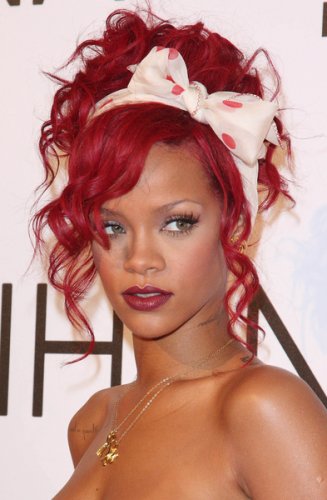 rihanna red hair curly hair. I love Rihanna#39;s red hair
