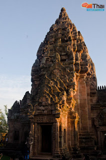  2. อุทยานประวัติศาสตร์พนมรุ้ง
