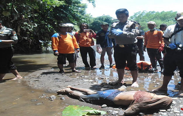 Seorang Pria Diduga Terseret Banjir, Ditemukan di Sungai Bedadung