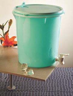 Tupperware Aquasafe Round dispenser 9l