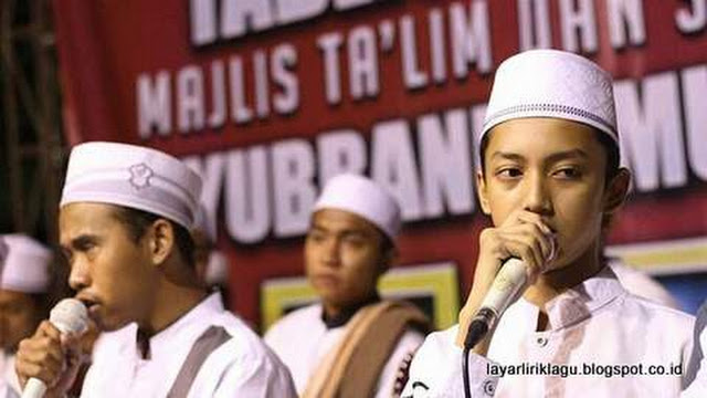 Lirik Alangkah Indahnya Hidup