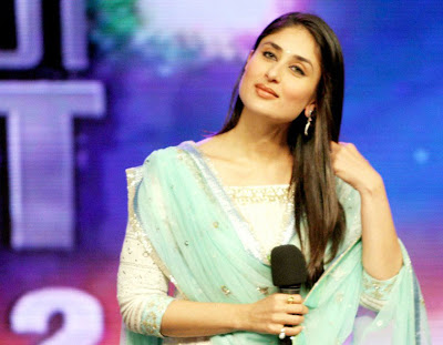 kareena kapoor on the sets of india got talent hot photoshoot