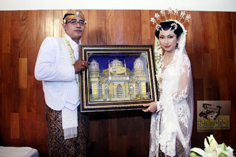 Muhammad dan Shinta, SURABAYA