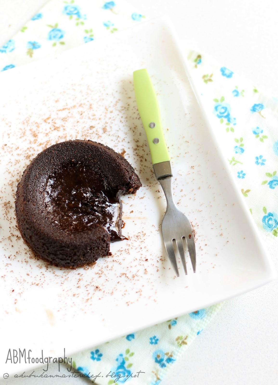 Aku Bukan Masterchef: Resepi 237 : Lava Chocolate Cake 