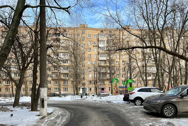 проспект Андропова, дворы, жилой дом 1964 года постройки