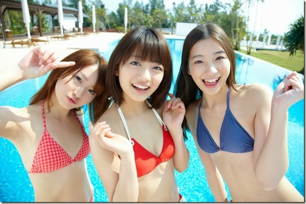 Suzuka_Morita_-_Rika_Adachi_-_Misaki_Momose_42