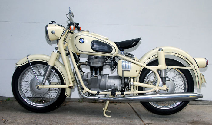 BMW R27 motorcycle Picture 1