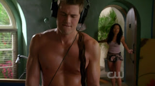 Nick Zano Shirtless on Melrose Place s1e14